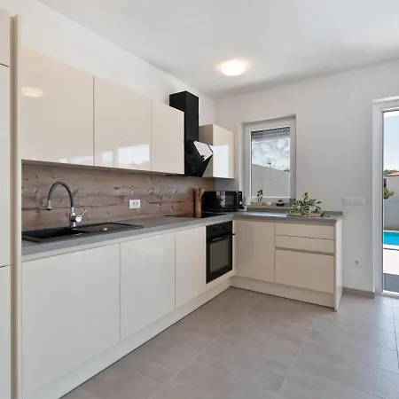Kana By Rent Istria Umag